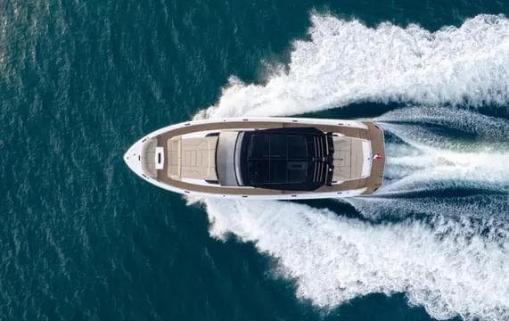 Hakvoort Yachts