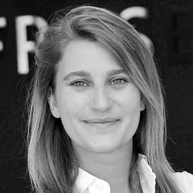 Laura Verbrugge - Fraser Yachts Hong Kong